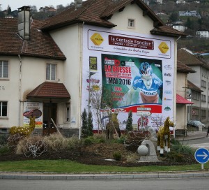 Carrefour Vieux Moulin 2